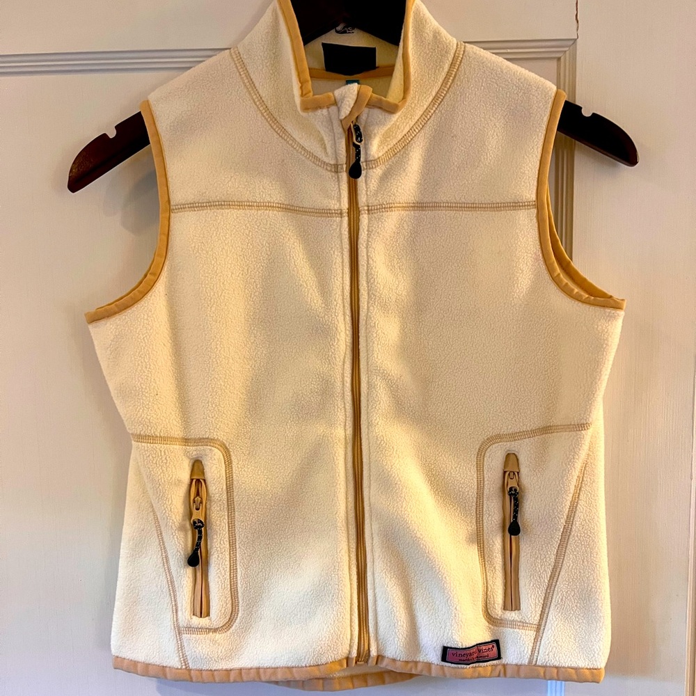 Vineyard Vines Vest size 7-8 EUC cream with tan trim